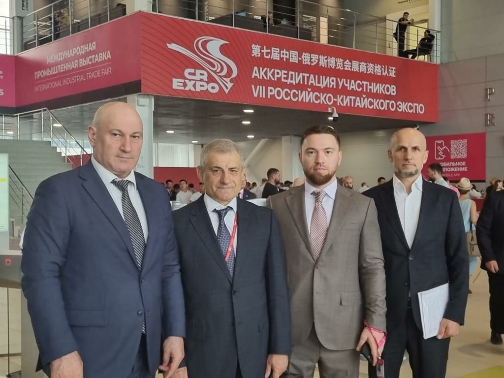 Дагестанская делегация принимает участие в Международной выставке «ИННОПРОМ-2023»