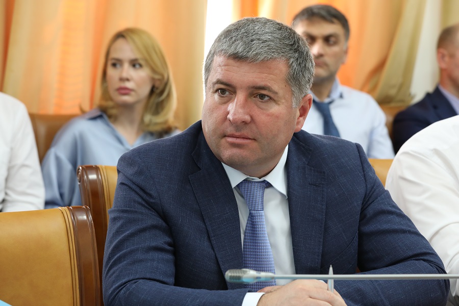 Полное собрание сочинений Расула Гамзатова на аварском языке планируют выпустить в Дагестане