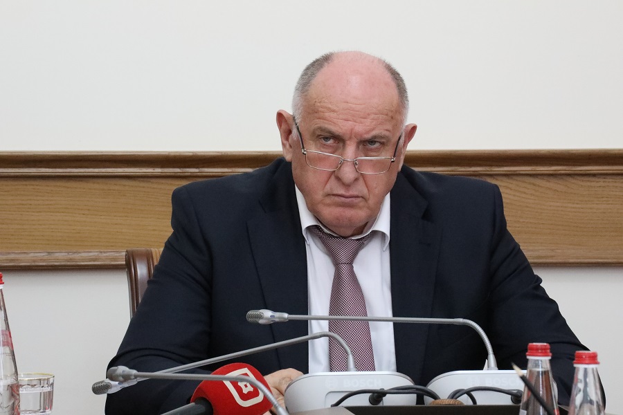 В Дагестане пересмотрят финансирование мероприятий для обеспечения безопасности на дорогах