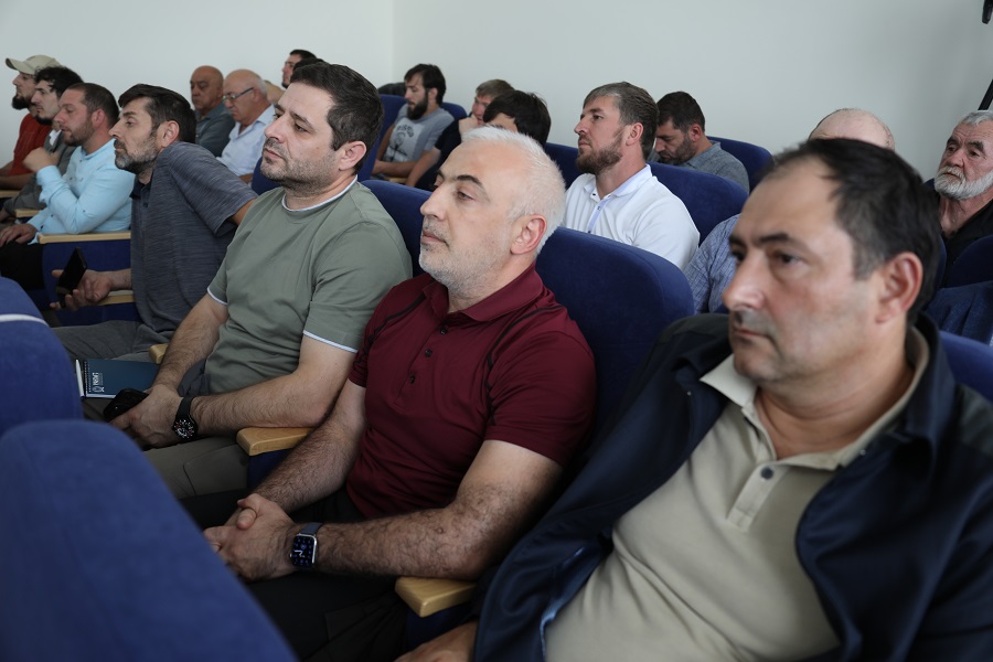 Вопросы развития Гунибского района обсудили под руководством Абдулмуслима Абдулмуслимова