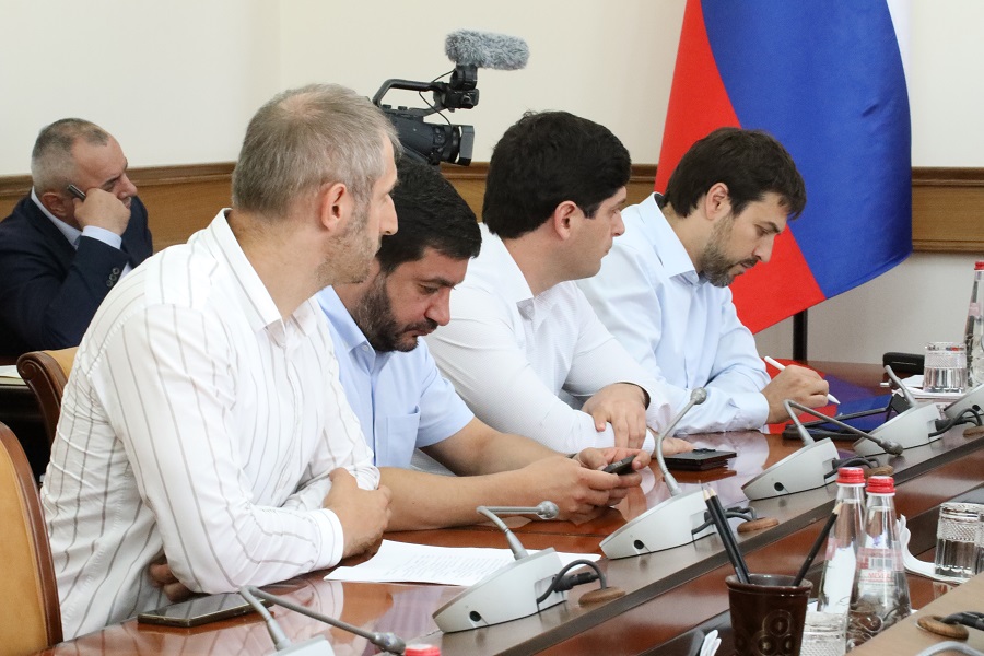 В Южной зоне республики начато строительство мусоросортировочного комплекса и полигона для размещения отходов