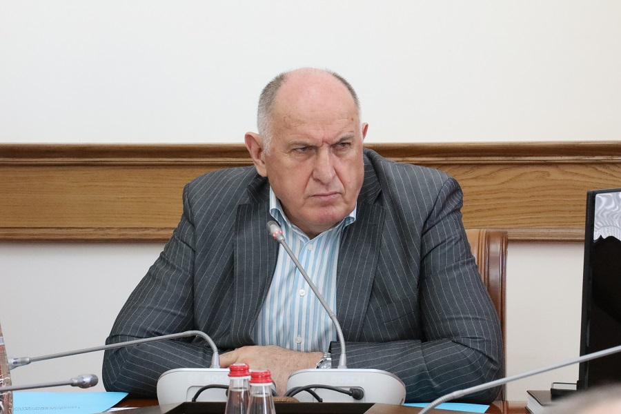 В Южной зоне республики начато строительство мусоросортировочного комплекса и полигона для размещения отходов