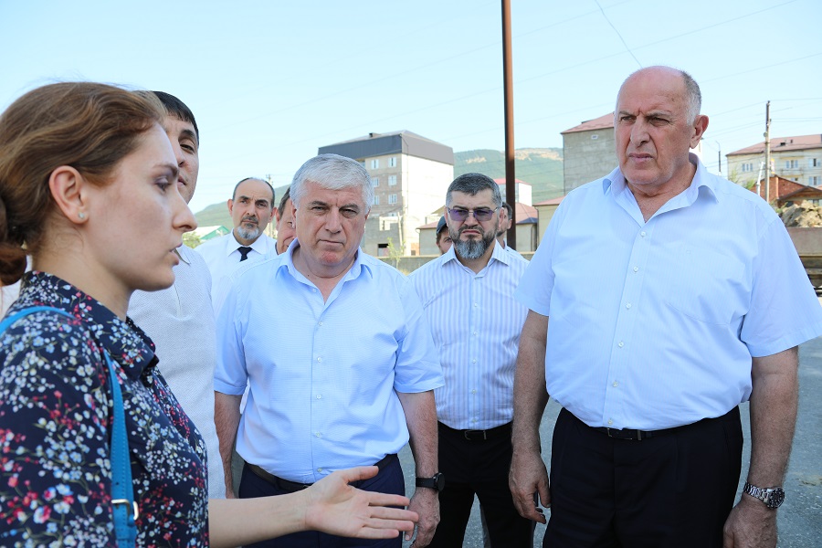 Абдулмуслим Абдулмуслимов взял под личный контроль проведение капремонта в махачкалинской школе №42