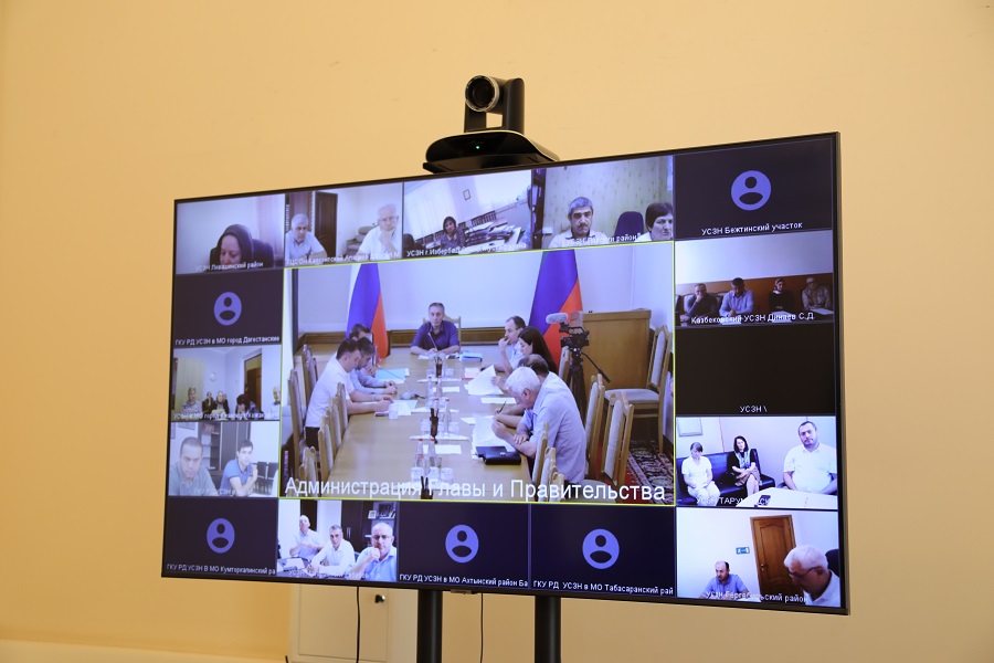 В Дагестане появятся специалисты по долговременному уходу за пожилыми и инвалидами