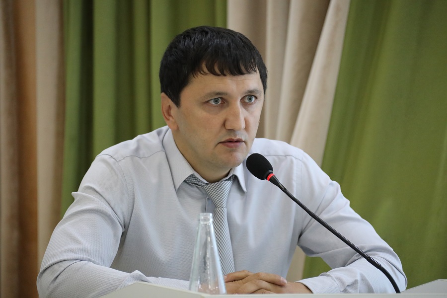 Более 50 руководителей крупного бизнеса приняли участие во встрече-семинаре об инструментах поддержки отрасли в Дагестане