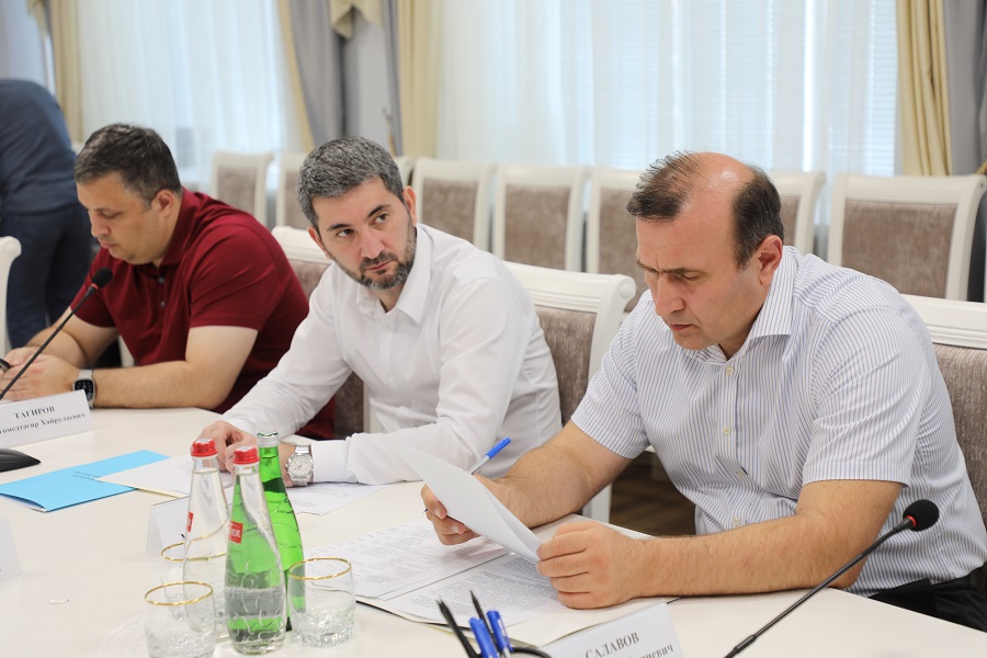 Хунзахский район готовится к масштабному торжественному мероприятию по случаю юбилея Расула Гамзатова