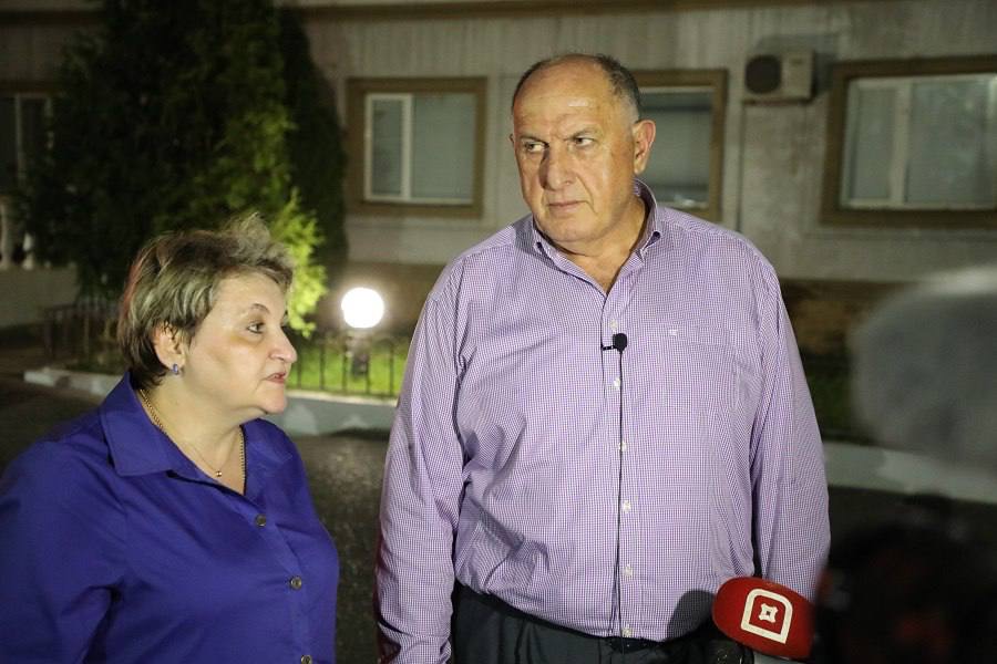 Абдулмуслим Абдулмуслимов навестил в больнице детей, пострадавших из-за взрыва на АЗС