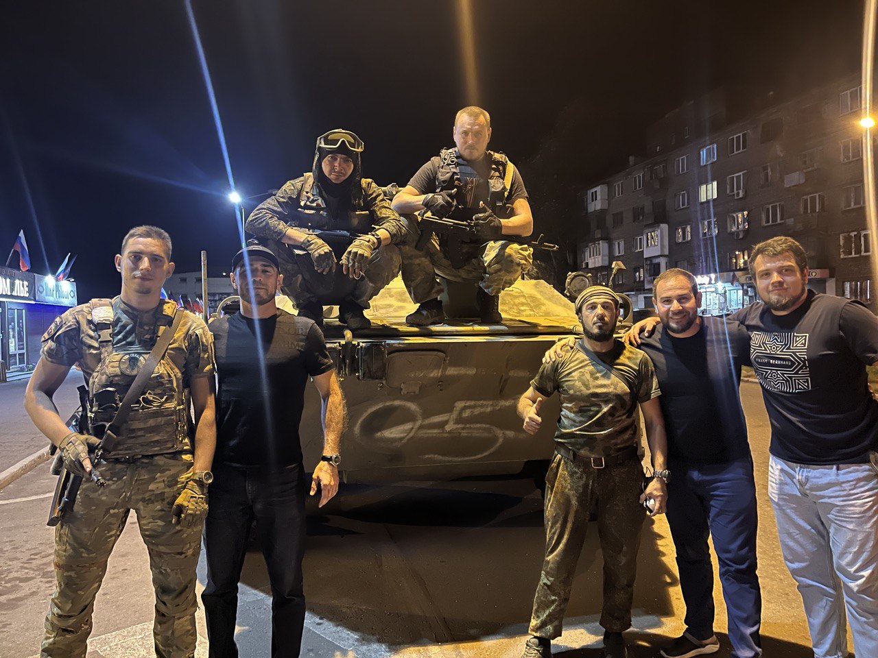 Представительство Дагестана в Санкт-Петербурге с рабочим визитом посетило Донецкую Народную Республику