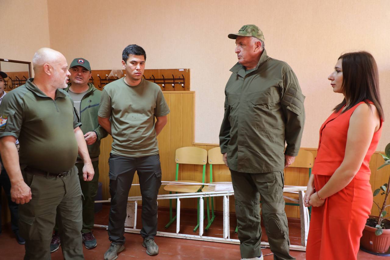 Дагестанские строители восстанавливают михайловскую школу №3 после обстрела