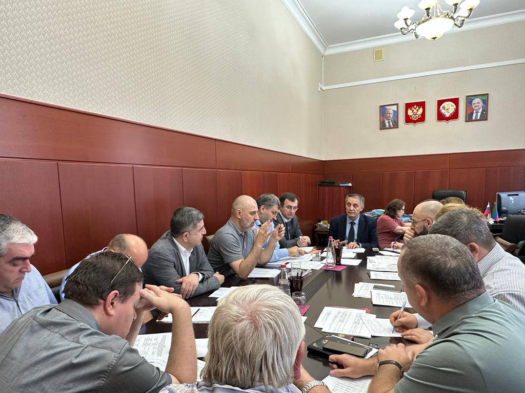 Около 400 домовладений, пострадавших из-за взрыва в Махачкале, обследованы рабочей группой
