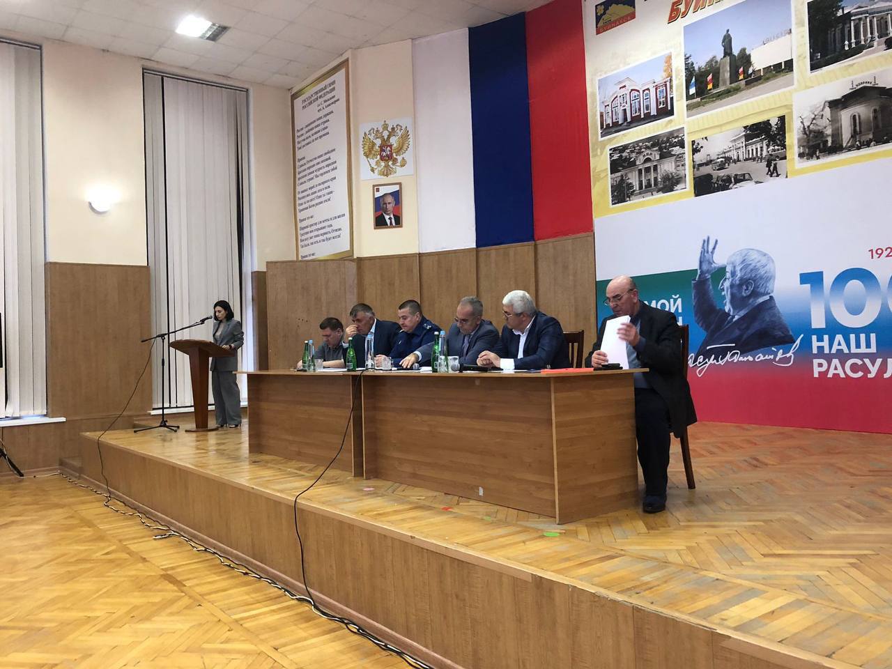 Нариман Абдулмуталибов провел выездное совещание в Буйнакске по вопросам организации работы по обращению с бездомными животными