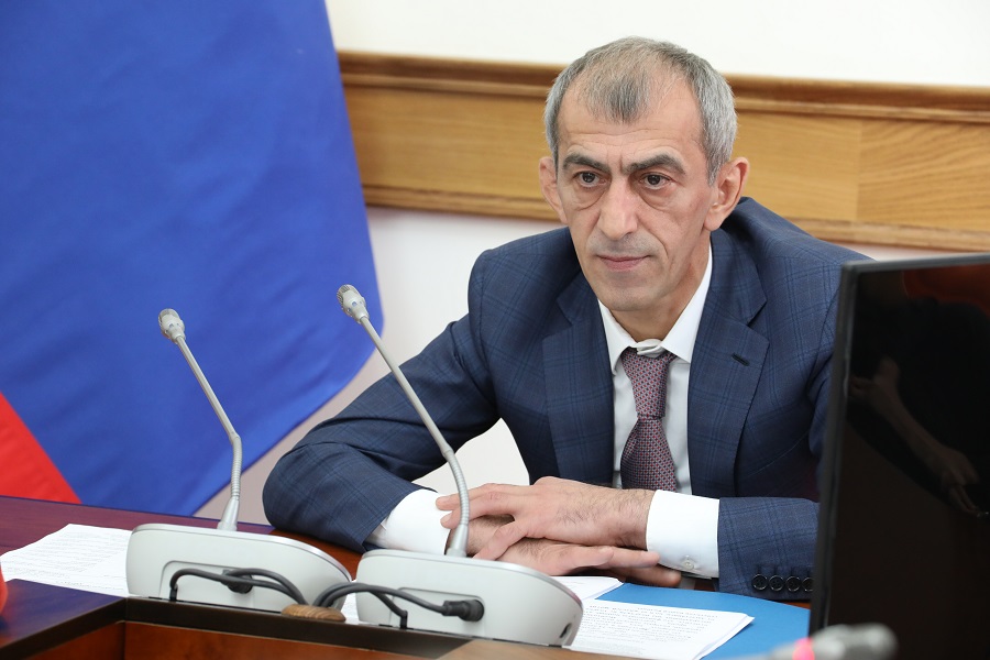 Власти Дагестана и благотворительные фонды продолжают оказывать помощь пострадавшим в результате взрыва в Кумторкалинском районе