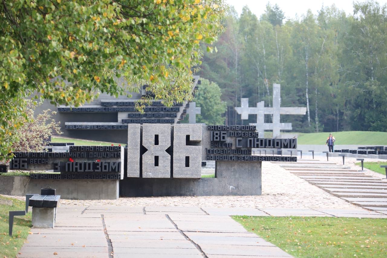 Дагестанская делегация отдала дань памяти павшим жителям Хатыни в Белоруссии