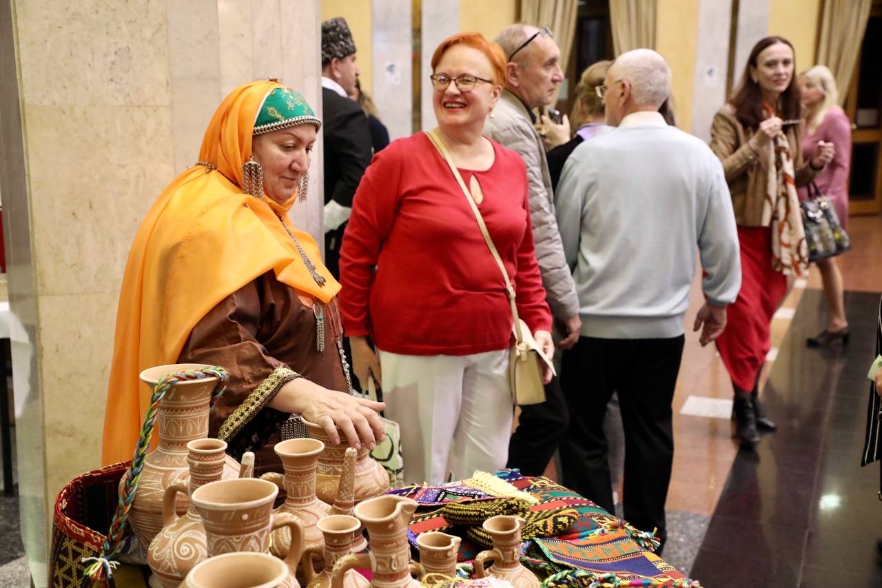 Концерт памяти Расула Гамзатова в Минске посетили более 700 человек