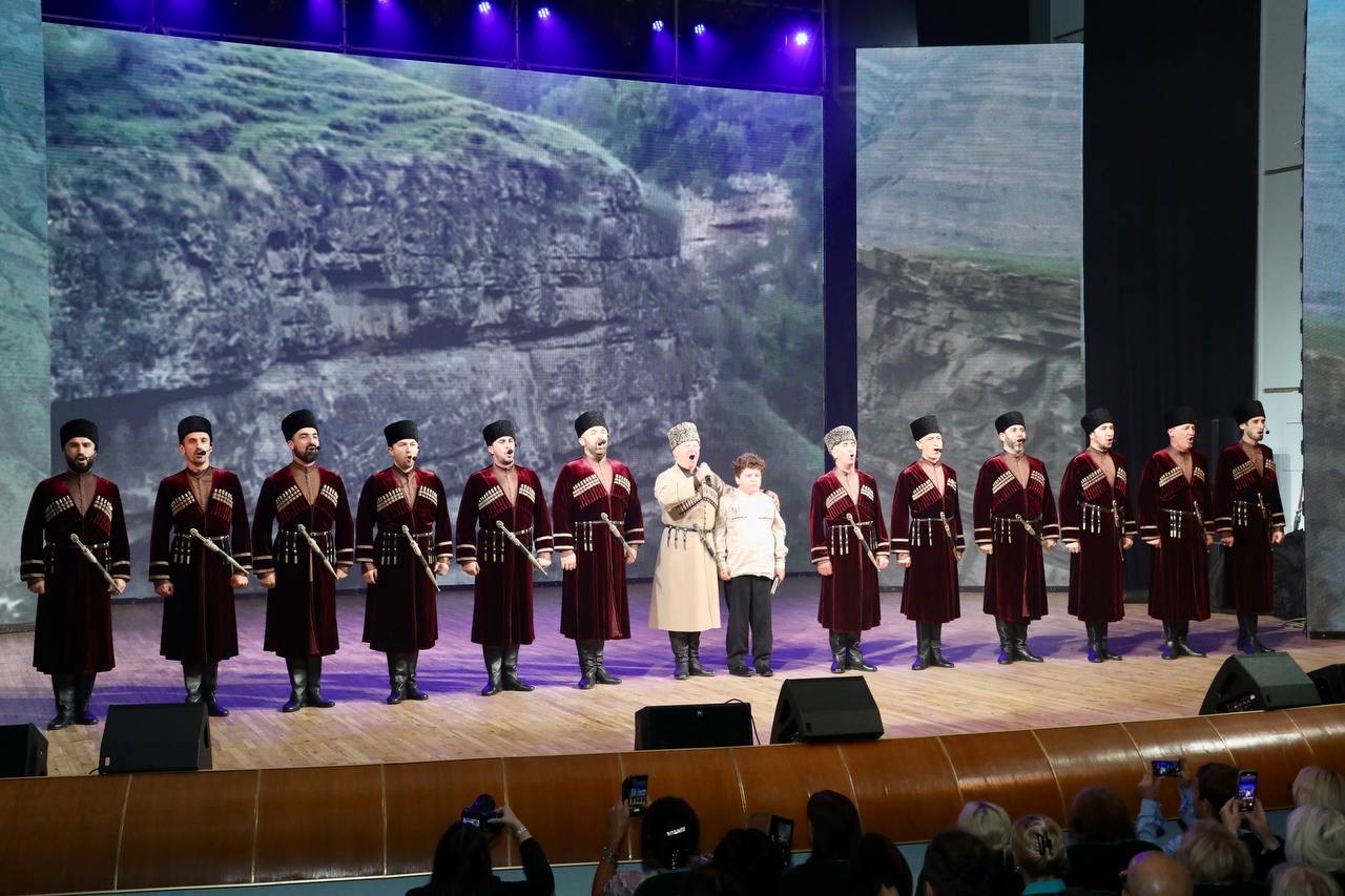 Концерт памяти Расула Гамзатова в Минске посетили более 700 человек