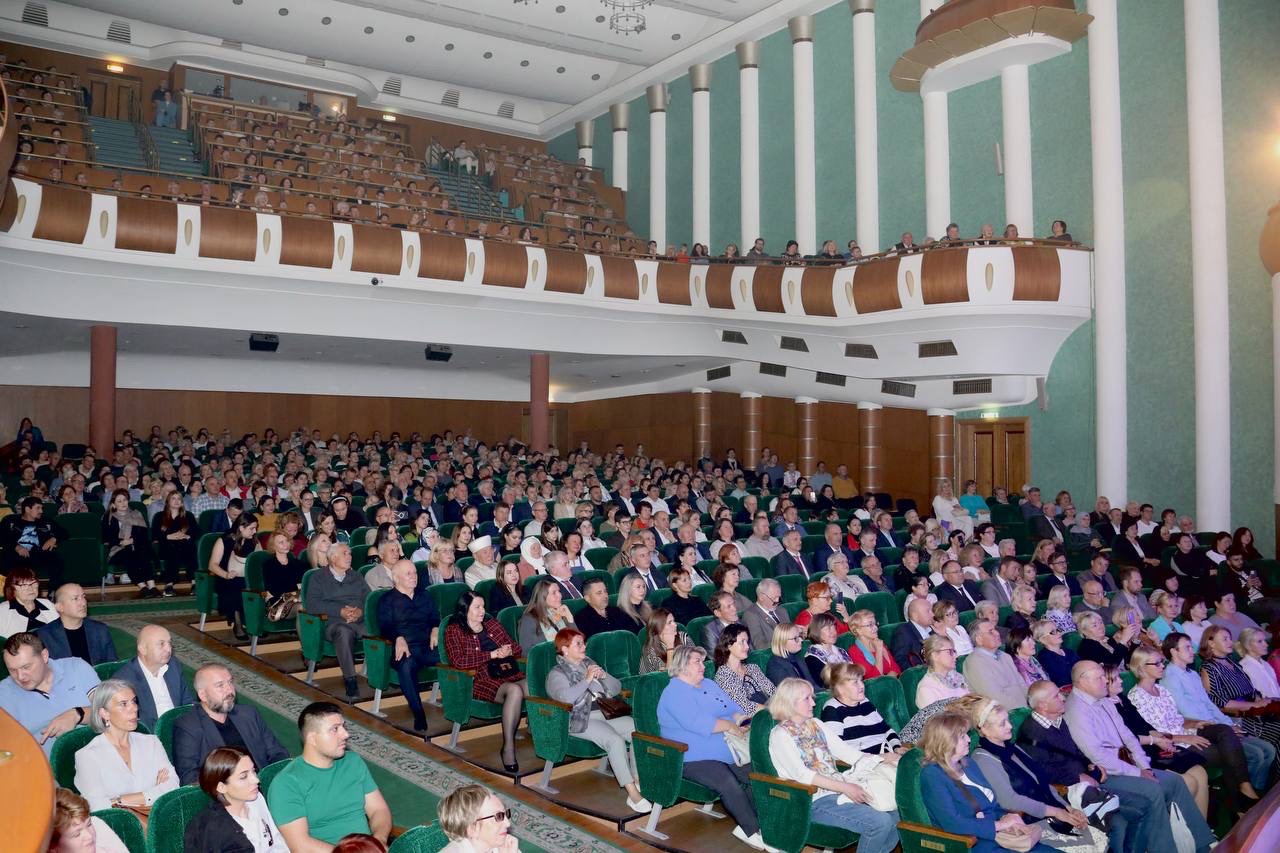 Концерт памяти Расула Гамзатова в Минске посетили более 700 человек