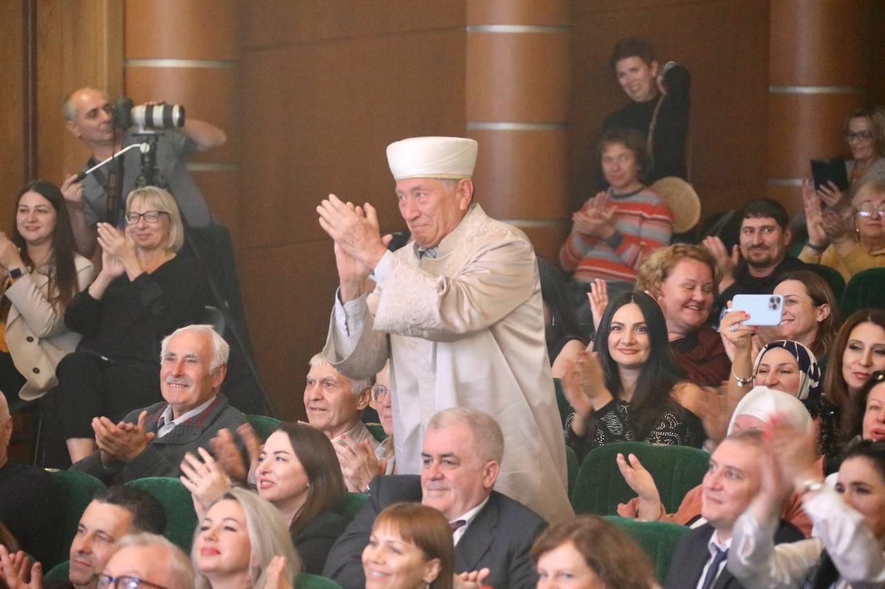 Концерт памяти Расула Гамзатова в Минске посетили более 700 человек