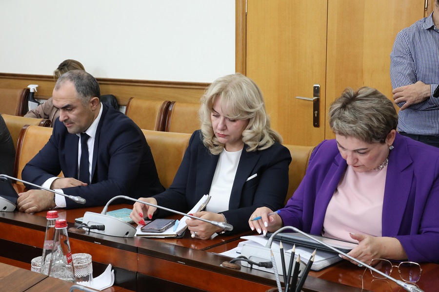 Ввод в эксплуатацию социальных объектов в Дагестане выполняется по плану