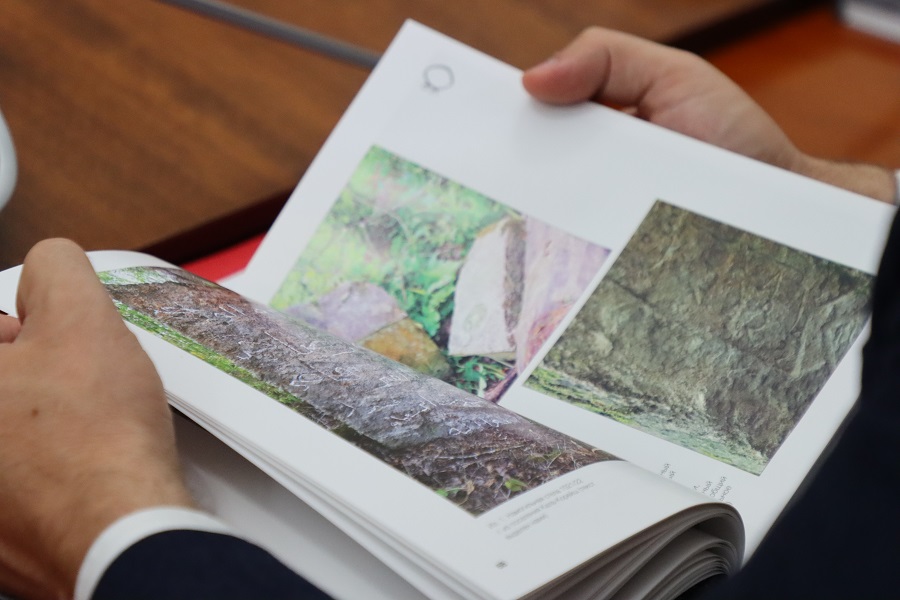 В Дагестане презентовали новую книгу о памятниках истории и культуры республики
