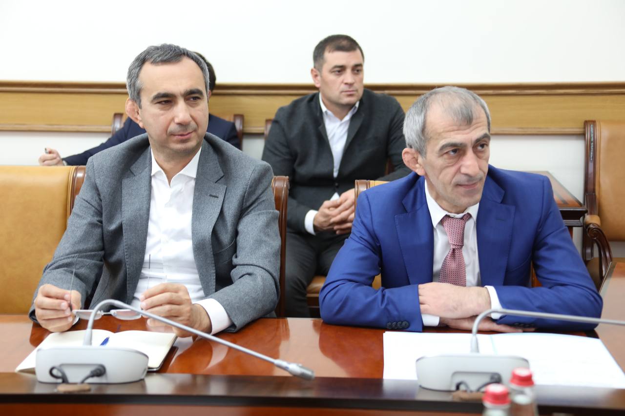 Правительство Дагестана поддержало инвестора, реализующего проект по строительству суперинтенсивного сада в Дербентском районе