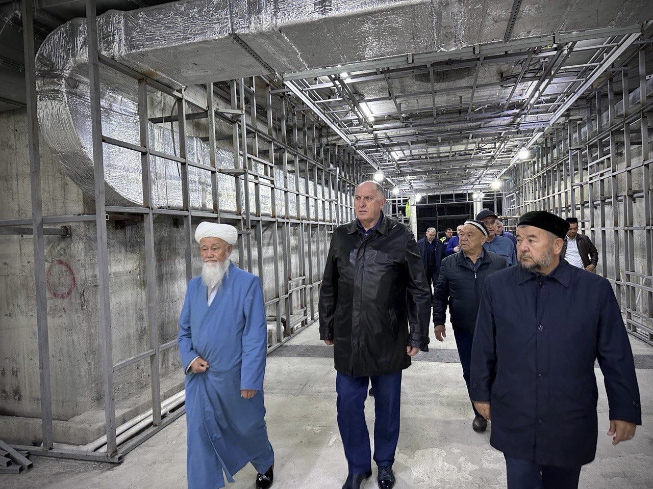 Абдулмуслим Абдулмуслимов посетил место строительства мемориала имама аль-Бухари в Узбекистане