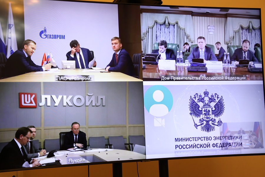 Вопросы снижения цен на топливо в Дагестане обсудили под руководством Александра Новака