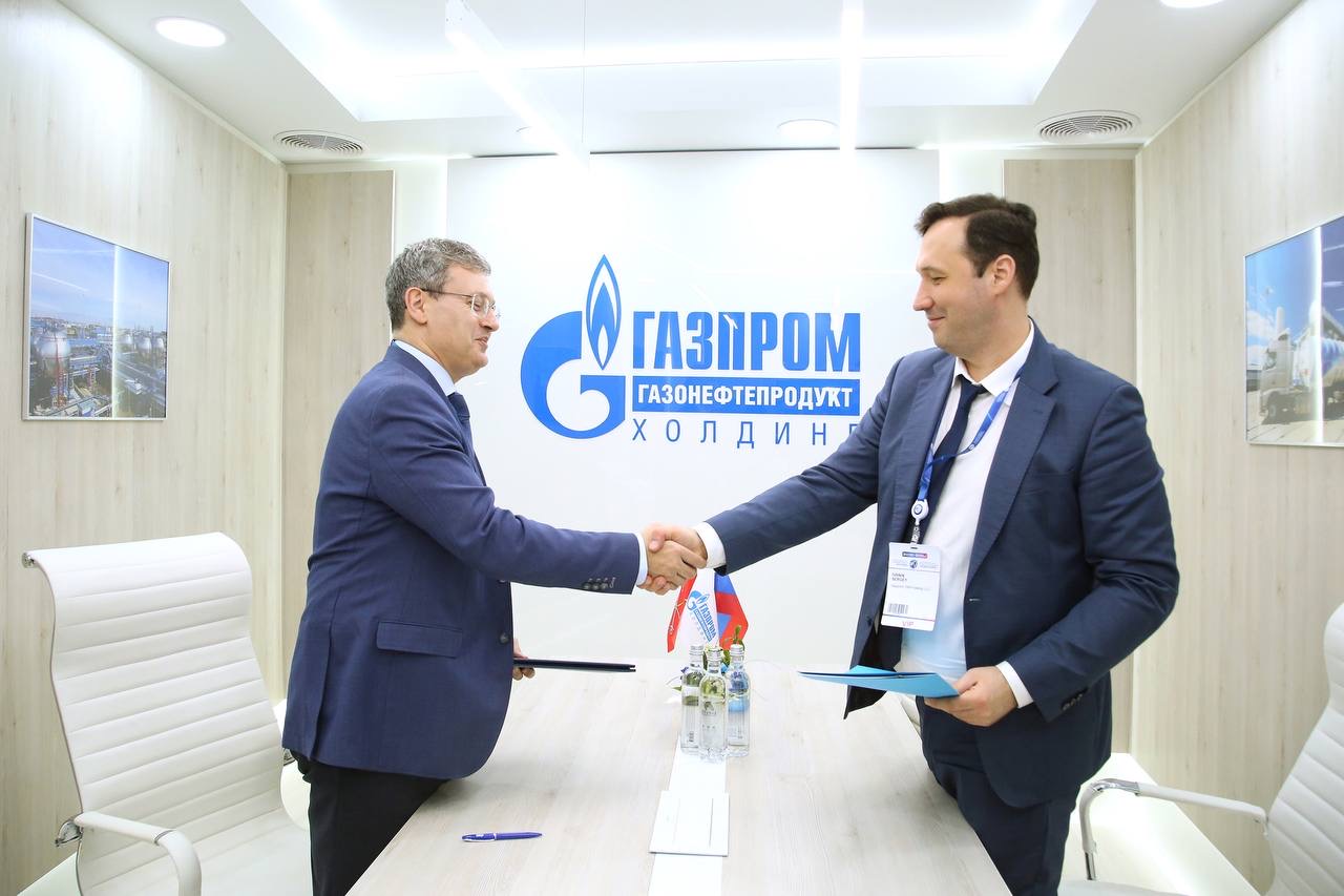 Дагестан и ООО «Газпром газонефтепродукт холдинг» подписали соглашение о сотрудничестве на ПМГФ-2023