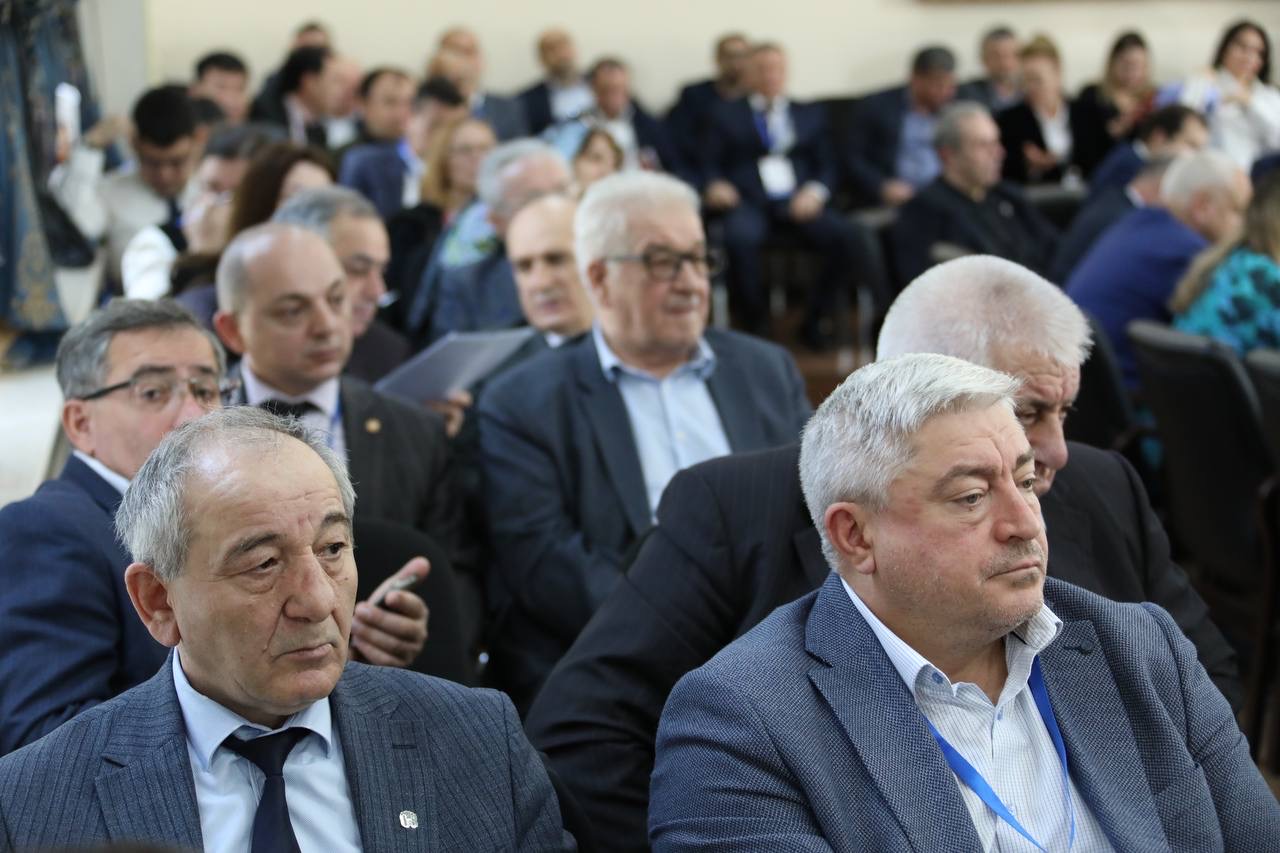 Абдулмуслим Абдулмуслимов принял участие в открытии XXV Генассамблеи Ассоциации университетов и научно-исследовательских центров Прикаспийских стран