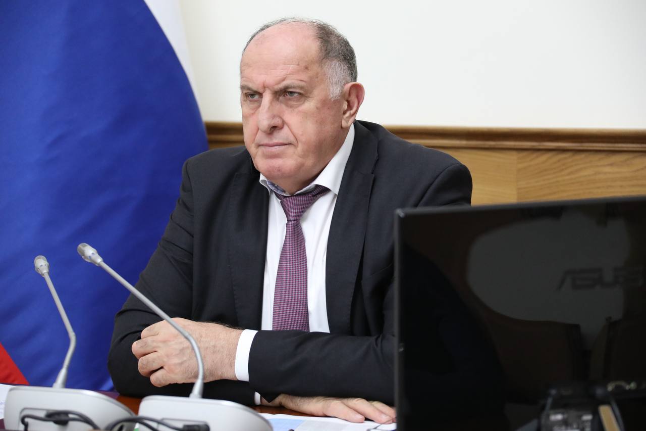 Правительство РД держит на особом контроле процесс строительства объектов образования в рамках нацпроектов