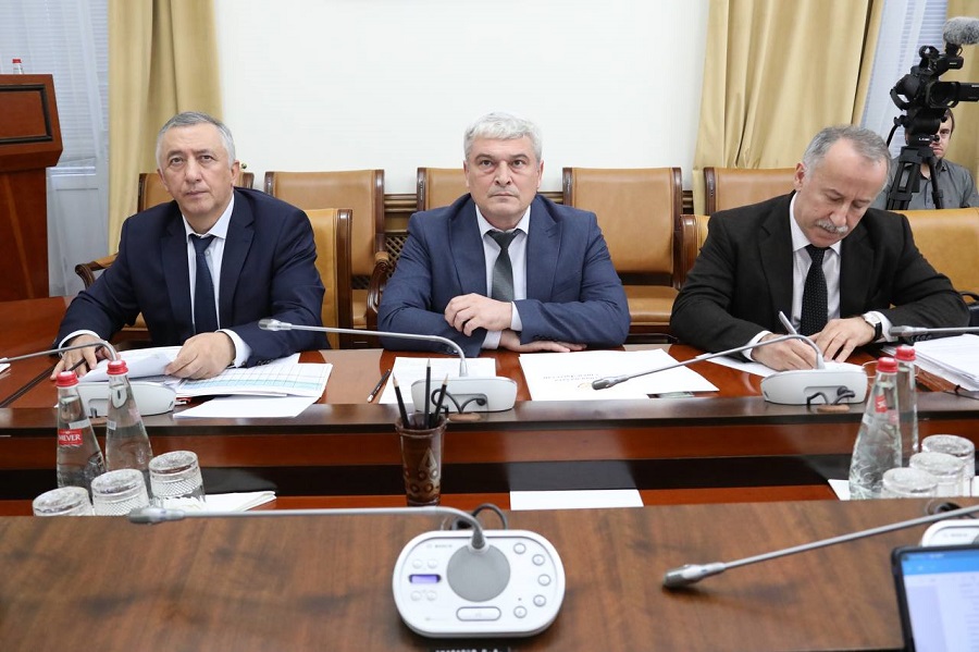 Ход цифровизации сферы здравоохранения обсудили в Правительстве Дагестана