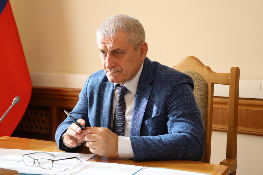 Правительство Дагестана усилит обратную связь органов власти в социальных сетях