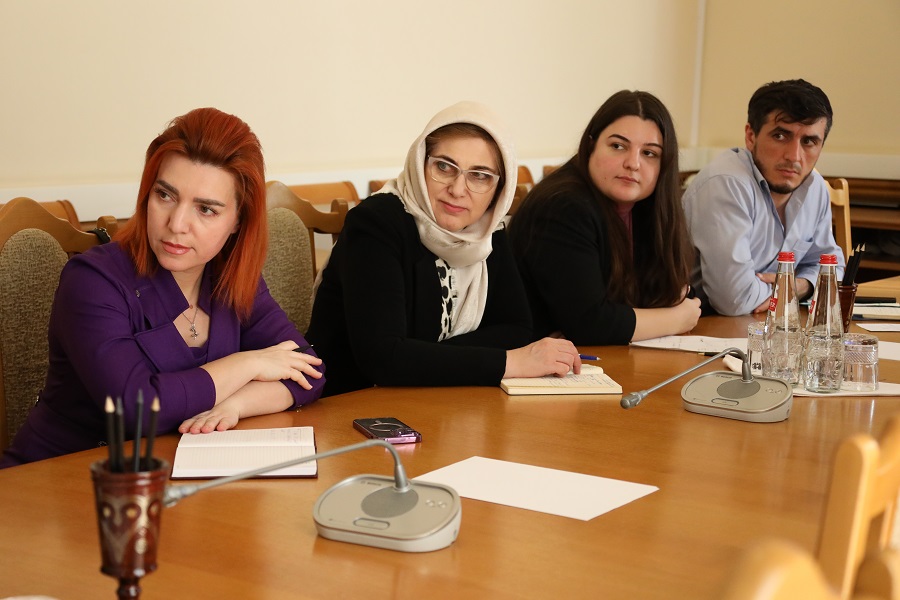 Правительство Дагестана усилит обратную связь органов власти в социальных сетях