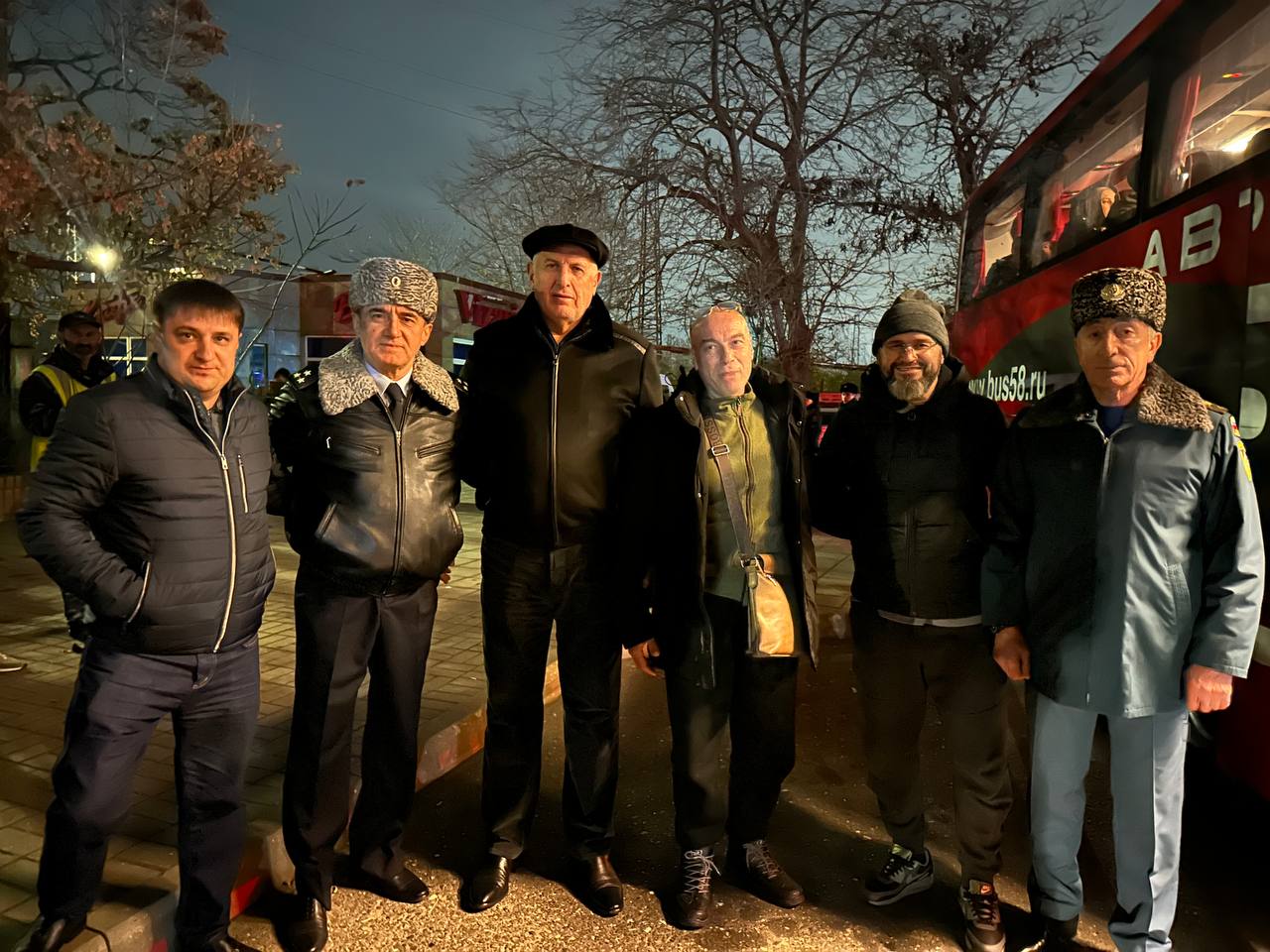 Беженцев из Палестины встретили на ж/д вокзале Махачкалы