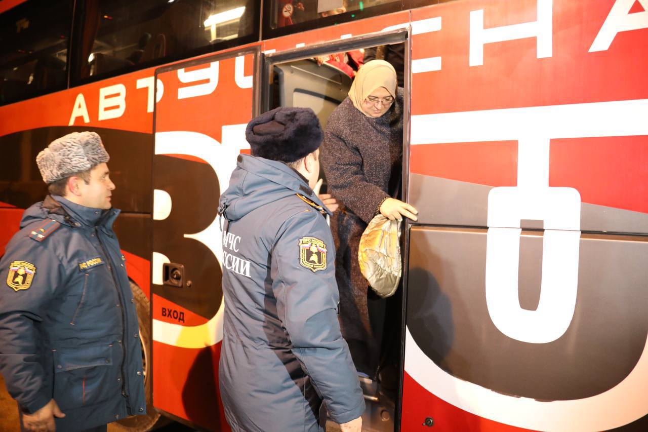 Эвакуированных жителей Палестины разместили на одной из баз отдыха в Дагестане