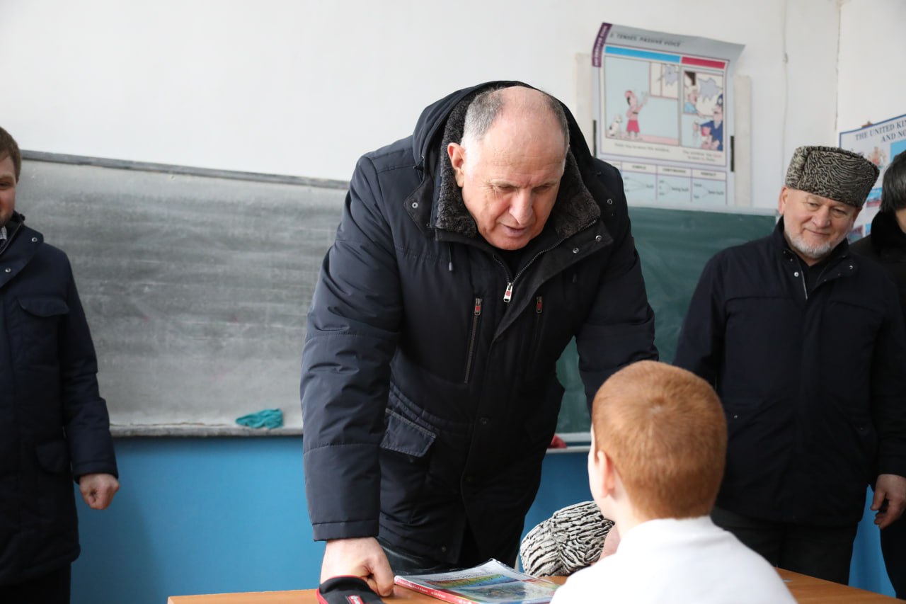 Часть школьников шамилькалинской школы переведут в здание администрации Унцукульского района