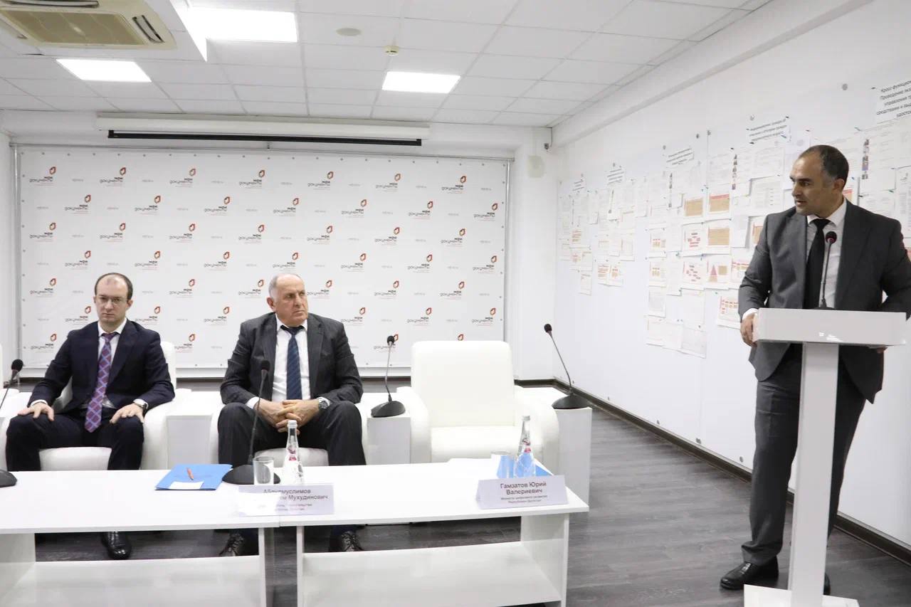 В Махачкале запустили работу нового «Цифрового МФЦ»