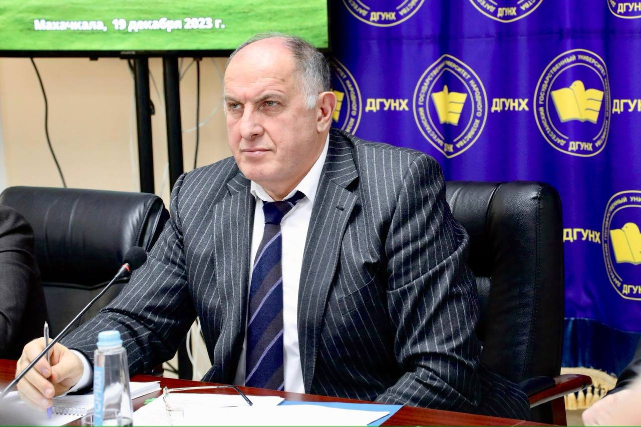 Более 200 человек приняли участие в стратсессии по продовольственной безопасности в Махачкале