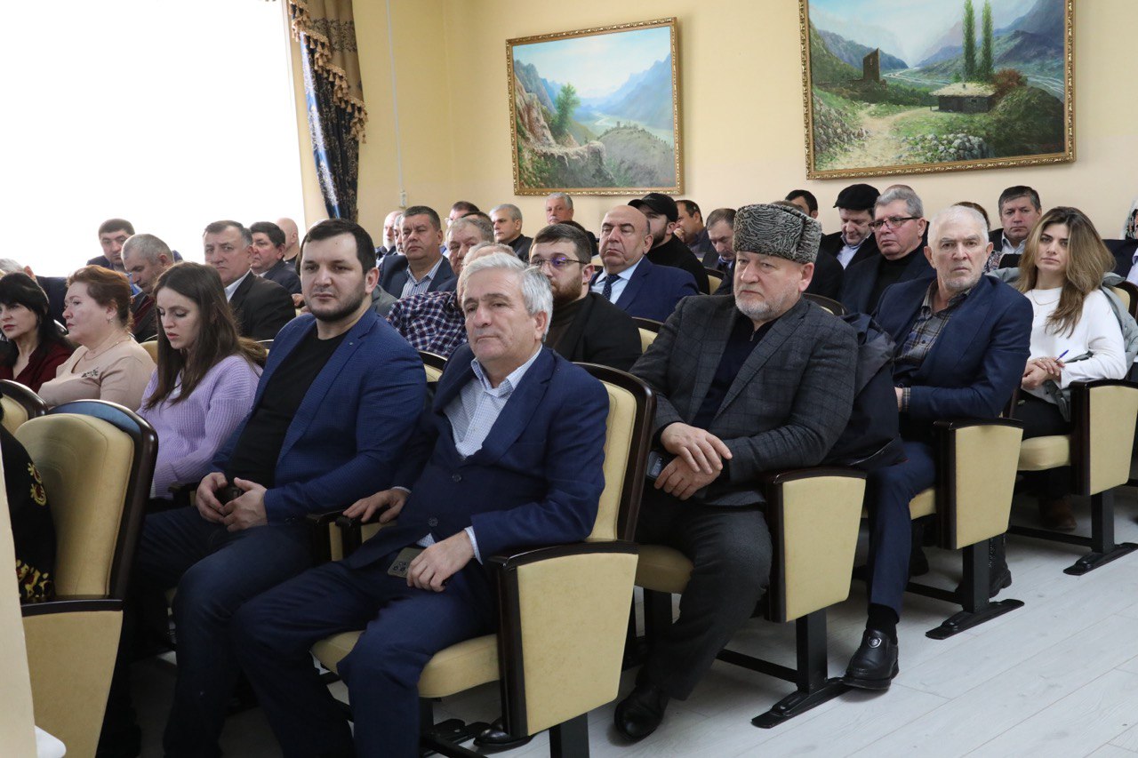 Более 200 человек приняли участие в стратсессии по продовольственной безопасности в Махачкале