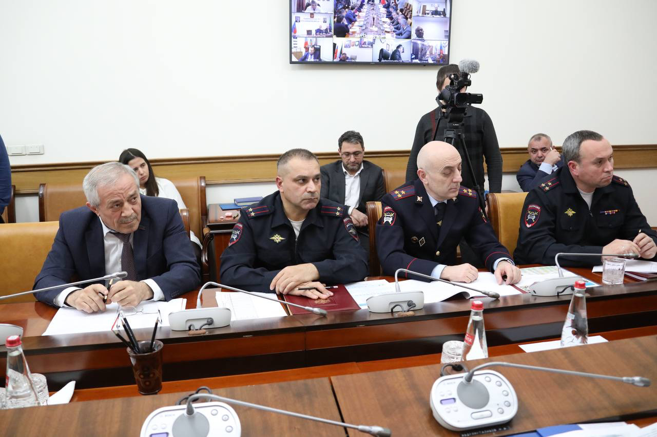 Первое заседание комиссии по безопасности дорожного движения в новом составе прошло в Дагестане