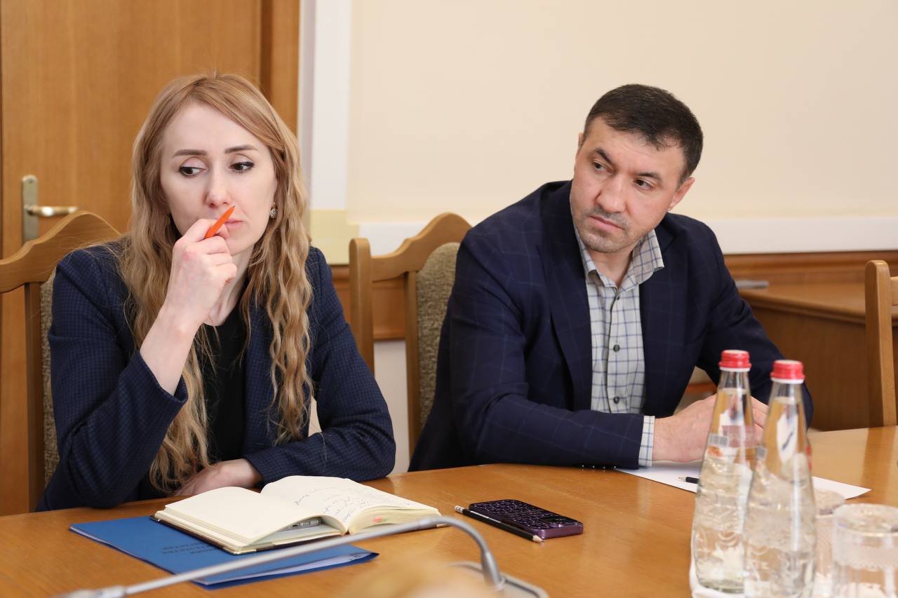 Ситуацию с заболеваемостью корью и ОРВИ обсудили в Правительстве Дагестана