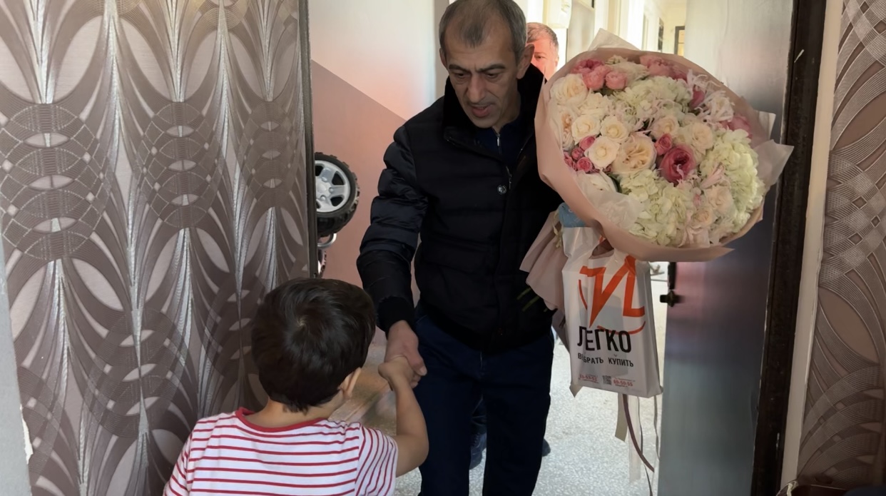 Вице-премьеры Дагестана исполнили новогодние желания детей с Елки желаний