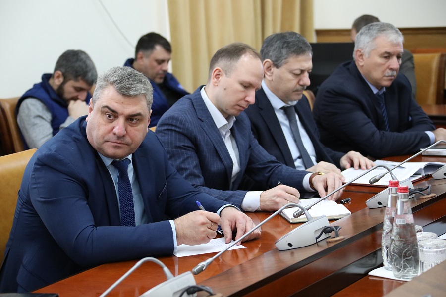 Заседание Совета по морской деятельности прошло под руководством Абдулмуслима Абдулмуслимова