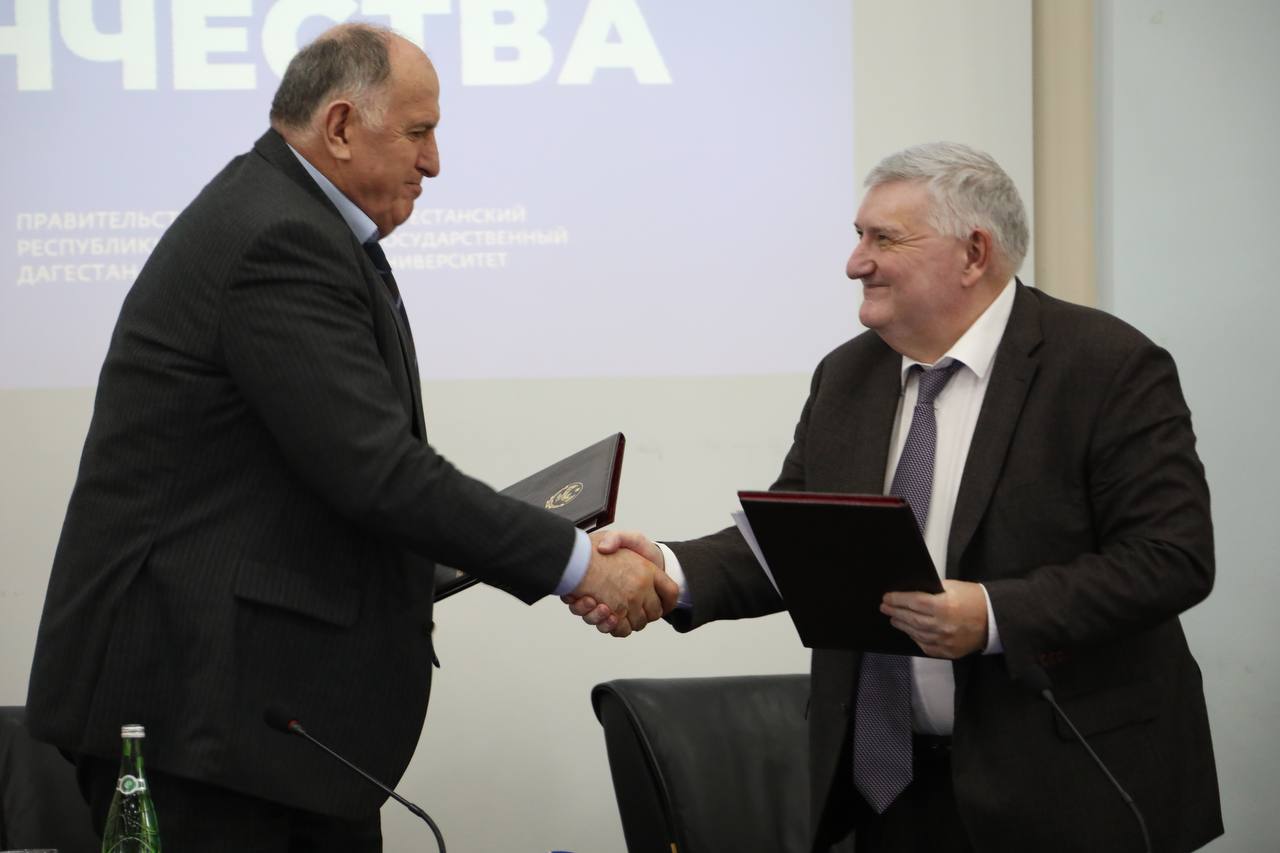 Правительство РД заключило соглашение с 5 вузами о допподдержке участников СВО