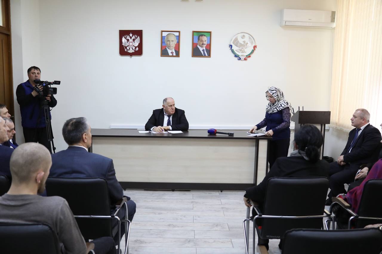 Абдулмуслим Абдулмуслимов встретился с семьями военнослужащих, принимающих участие в СВО