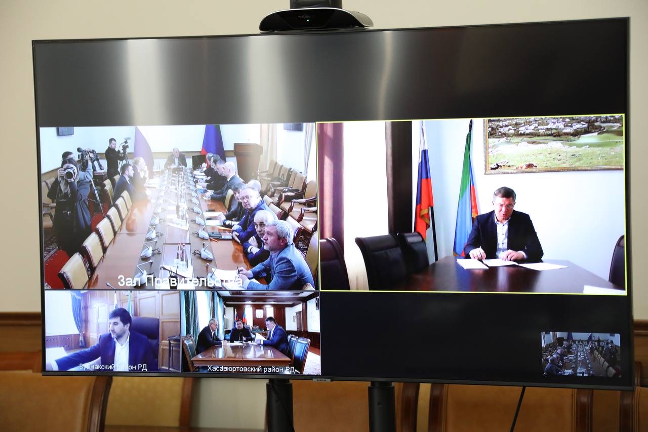 Абдулмуслим Абдулмуслимов поручил проработать вопрос внедрения механизмов льготного кредитования для птицеводческих хозяйств