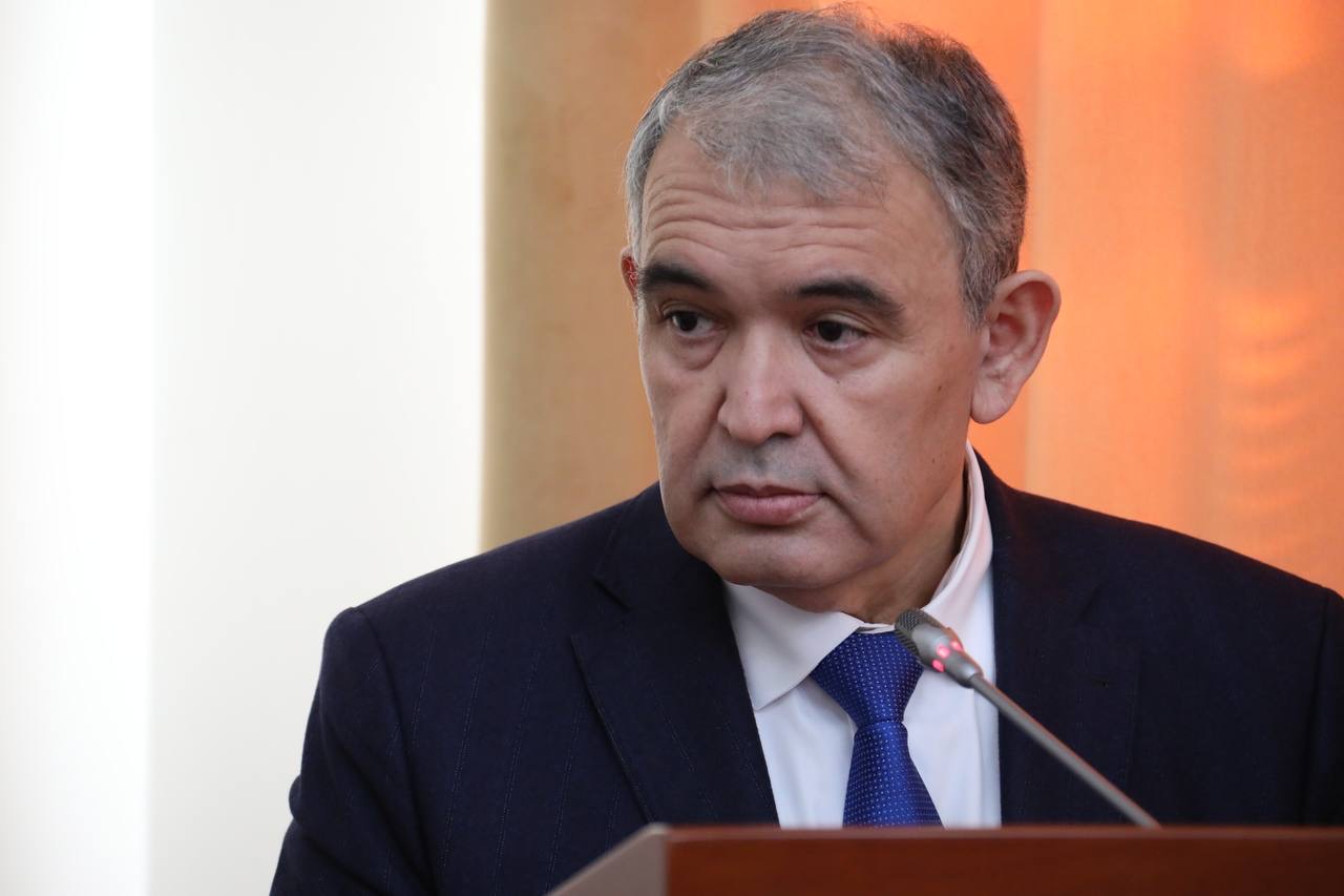 Абдулмуслим Абдулмуслимов поручил проработать вопрос внедрения механизмов льготного кредитования для птицеводческих хозяйств