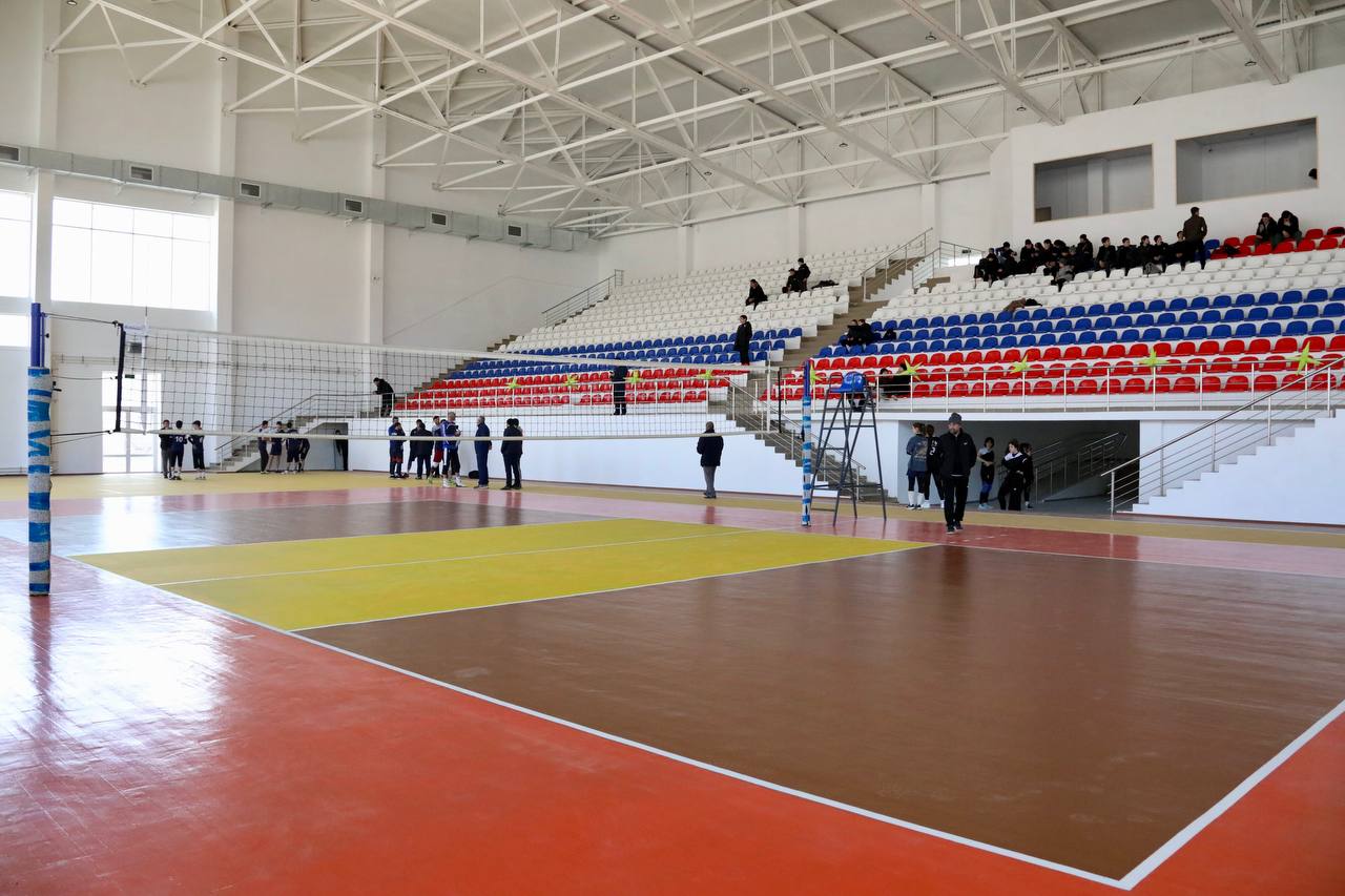 Абдулмуслим Абдулмуслимов открыл новый физкультурно-оздоровительный комплекс в Ахтынском районе