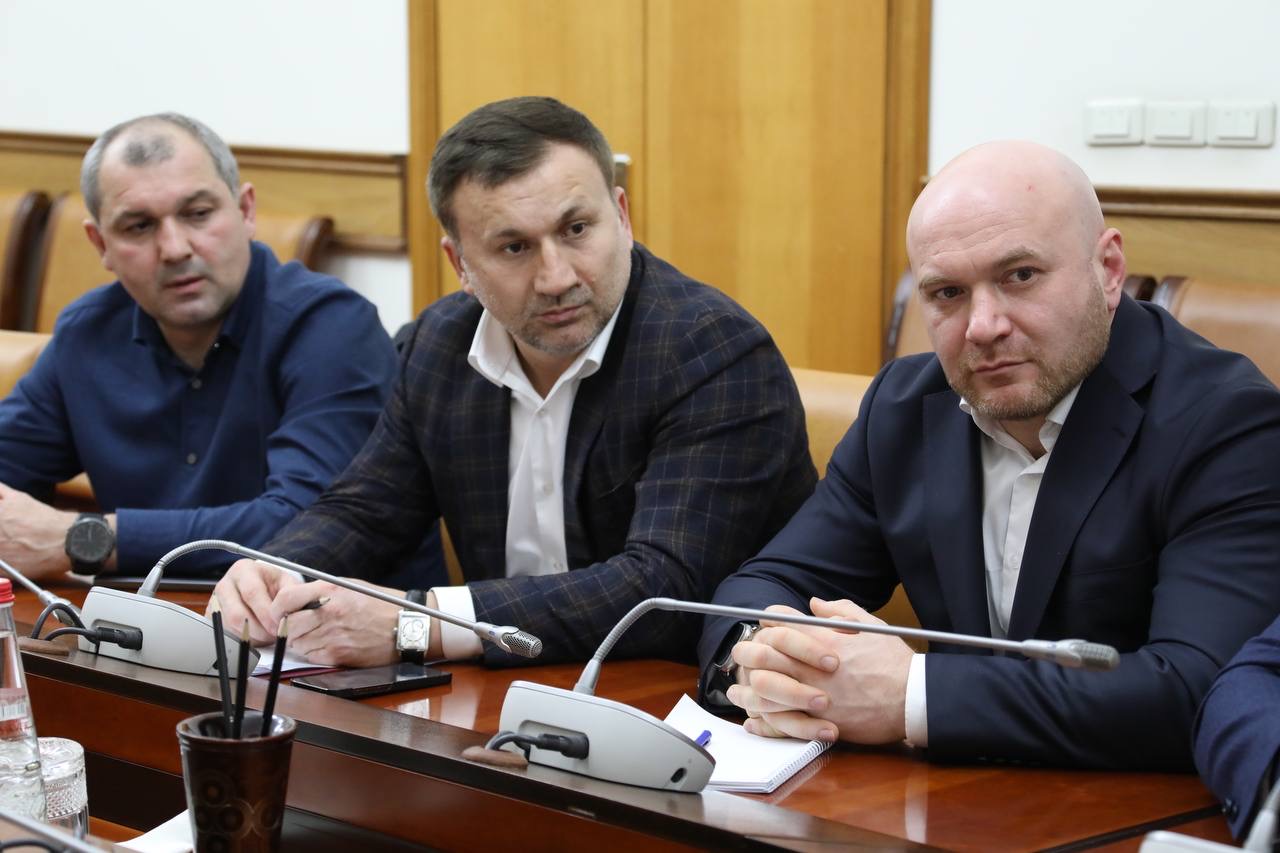 Завершено строительство новой больницы в селе Гапшима и поликлиники в Буйнакске