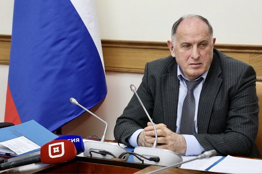 Свыше 160 млрд рублей направят на поддержку института семьи в Дагестане