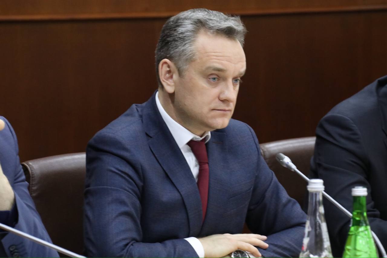 Абдулмуслим Абдулмуслимов принял участие в заседании коллегии Минстроя Дагестана